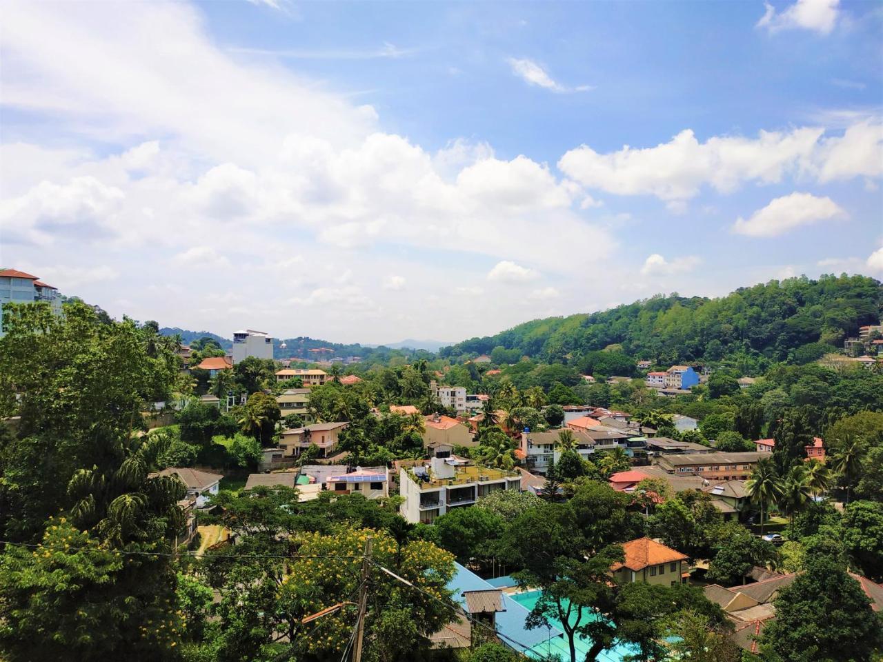 Breeze Villa Kandy Exterior foto